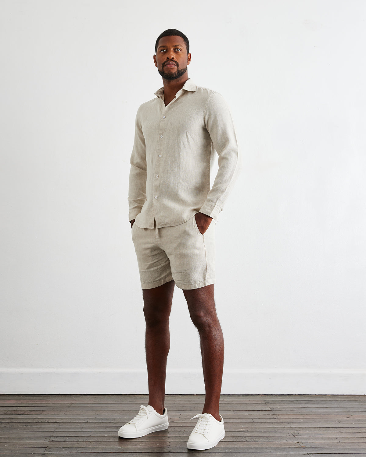 Men Shorts And A Long Sleeve Shirt Khaki Suit Men Round Neck Long