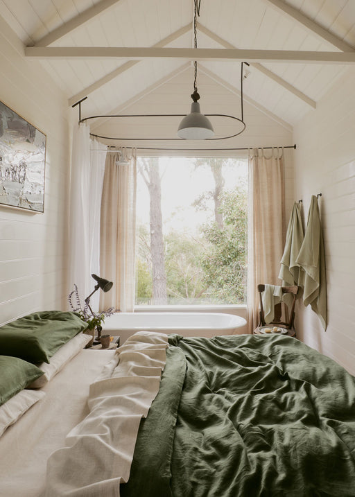 11 Cosy Bed Linen Colour Combinations for Winter