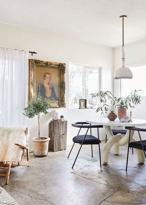 Just Moved In? This French Girl Guide to Décor Is for You