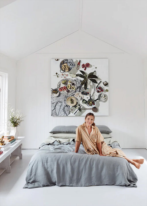 Zoe Young's Rustic Bowral Cottage Is an Artist's Paradise