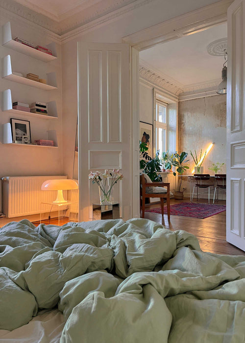 This Is How Often You Should Really Replace Your Linen