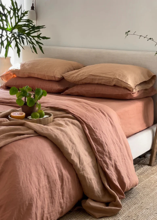 9 Summer Linen Colour Combinations That Bring the Sunshine Indoors