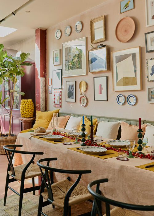 Bare Walls? Decorate Your Rental With These 6 Landlord-Approved Hacks