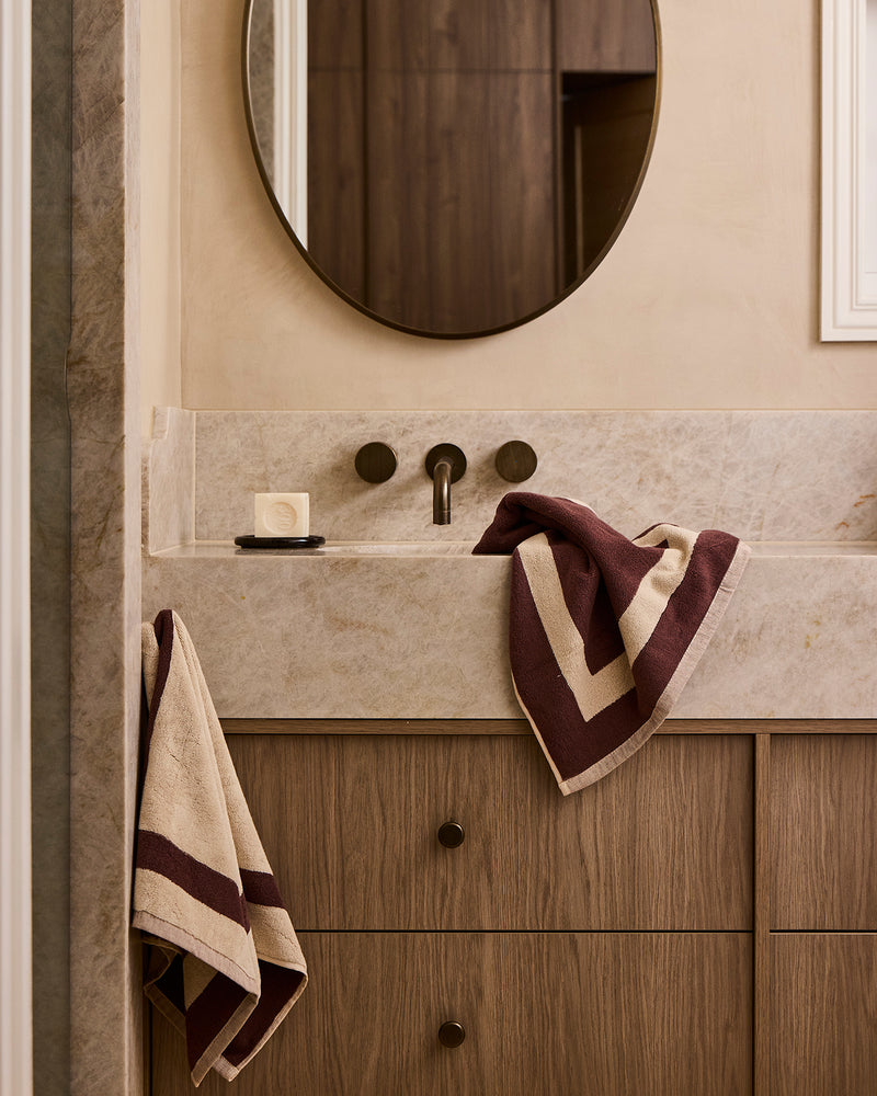 Crème & Cacao Two-Toned 100% Cotton Terry Hand Towel