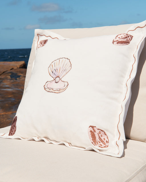 La Sirène 'Clam Shell' 100% French Flax Linen Cushion Cover