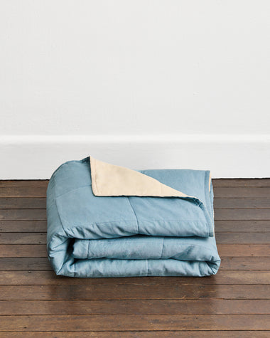 Lagoon & Crème Quilt