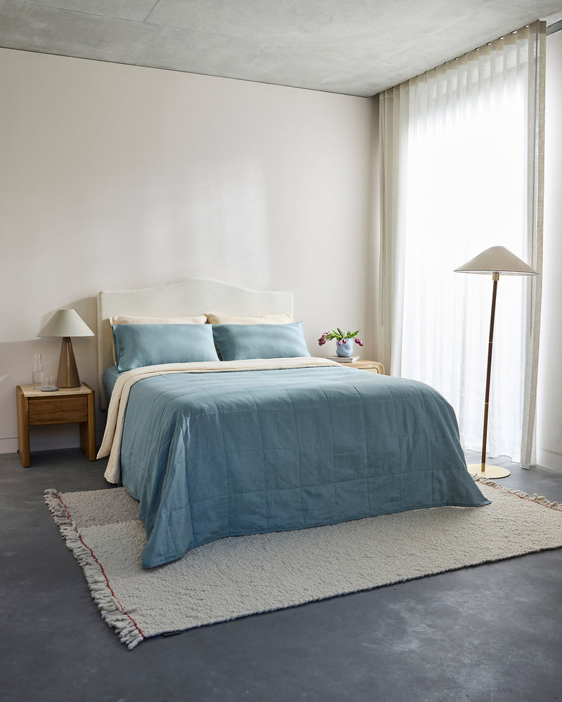 Lagoon & Crème Quilt