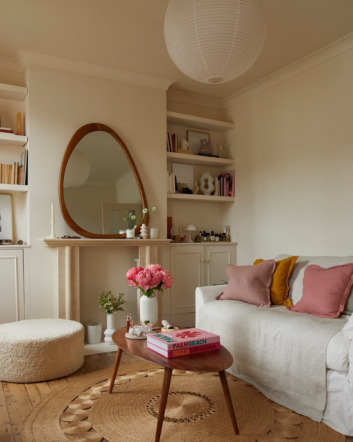 Pink bed throw top and cushions