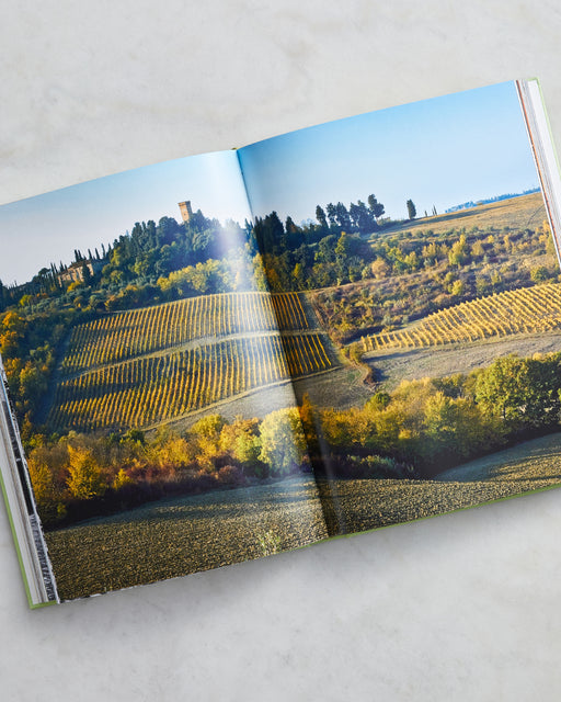 Assouline Tuscany Marvel by Cesare Cunaccia